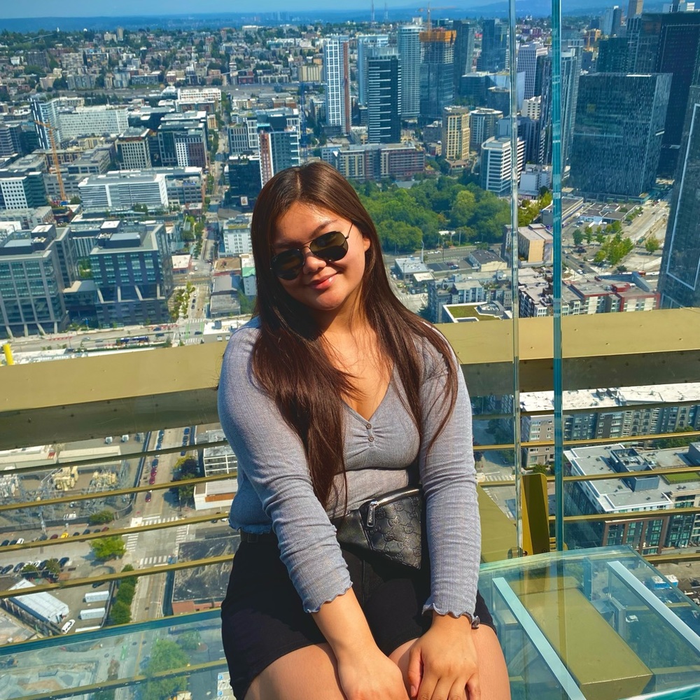 Meet your Posher, Danica